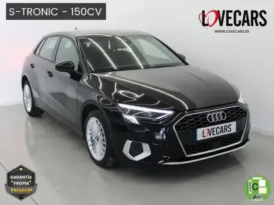 Käytetty Audi A3 Advanced Plus 150 HP (110 kW) 2021 Musta Sedan