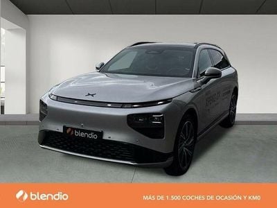 Plateado Usado 2025 XPENG G9 SUV | 70.500 €