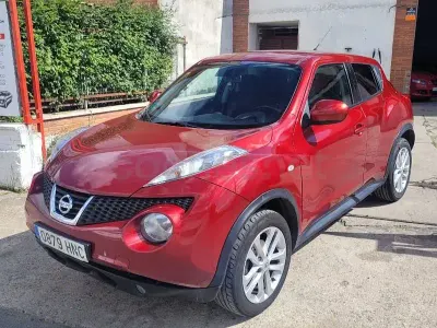 Käytetty Nissan Juke Tekna 110 HP (80 kW) 2012 Punainen Katumaasturi