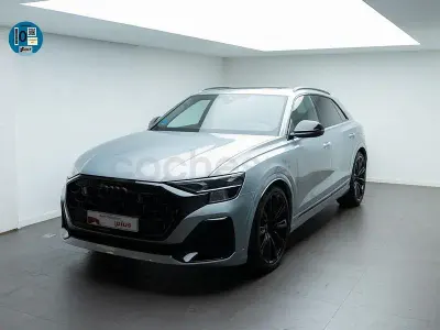 Usado Audi Q8 Sport 490 CV (360 kW) 2025 Gris / plata SUV
