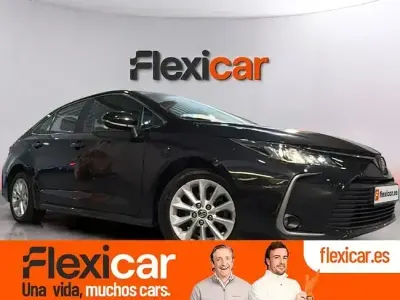 Usado Toyota Corolla Active 122 CV (89 kW) 2022 Negro Berlina