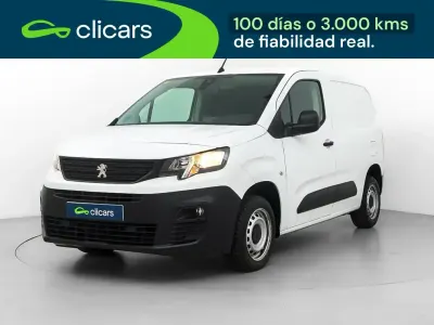 Usado Peugeot Partner Premium 100 CV (73 kW) 2022 Blanco Monovolumen