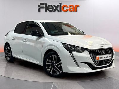 Usado Peugeot 208 Allure 101 CV (74 kW) 2023 Blanco Utilitario