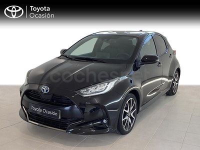 Usado Toyota Yaris Hybrid Style 116 CV (85 kW) 2021 Negro Berlina