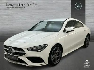 Usado Mercedes CLA180 AMG line 136 CV (100 kW) 2023 Blanco Berlina