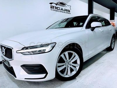 Usado Volvo V60 Momentum 196 CV (144 kW) 2021 Blanco Familiar