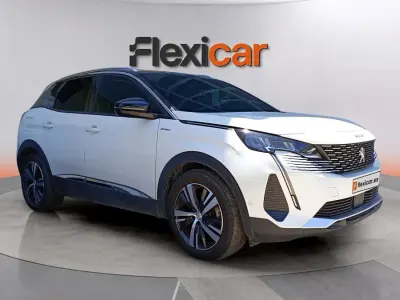 Usado Peugeot 3008 Allure 226 CV (166 kW) 2021 Blanco SUV