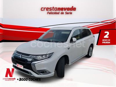 Blanco Usado 2020 Mitsubishi Outlander P-HEV SUV | 23.990 € (Precio justo)