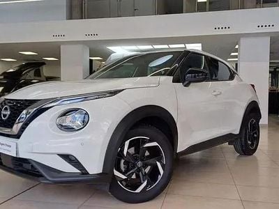 Usado Nissan Juke N-Connecta 114 CV (83 kW) 2023 Sapporo white (sólido) SUV