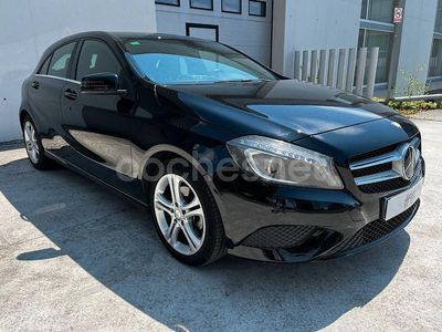 Usado Mercedes A200 Urban 136 CV (100 kW) 2015 Negro Berlina