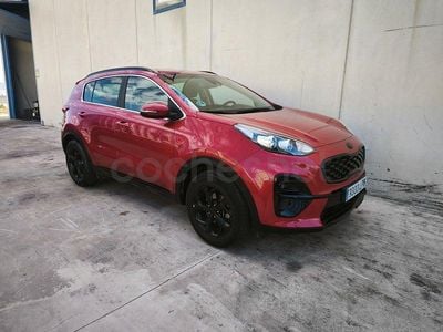 Usado Kia Sportage 132 CV (97 kW) 2021 Granate SUV