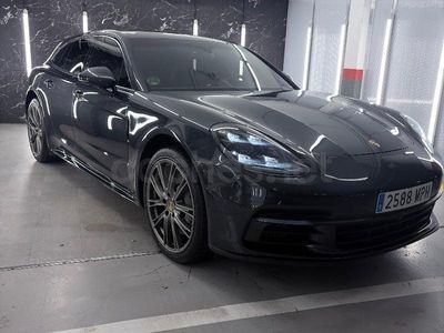Usado Porsche Panamera Sport Turismo 440 CV (323 kW) 2018 Gris / plata Familiar