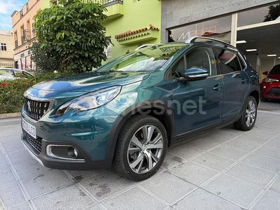 Usado Peugeot 2008 Allure 110 CV (80 kW) 2019 Gris / plata SUV