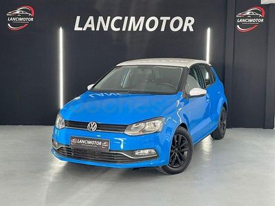 Usado VW Polo Sportline 90 CV (66 kW) 2017 Azul Berlina