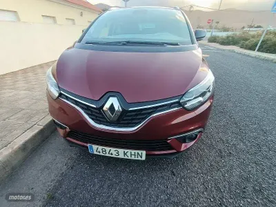 Usado Renault Grand Scénic IV 110 CV (80 kW) 2018 Granate Monovolumen