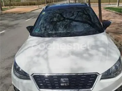 Używany Seat Arona Ecomotive 95 KM (69 kW) 2018 Biały SUV