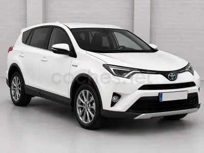 Usado Toyota RAV4 Hybrid Advance 197 CV (144 kW) 2018 Blanco SUV
