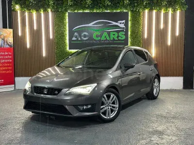 Usado Seat Leon FR 150 CV (110 kW) 2016 Gris / plata Berlina
