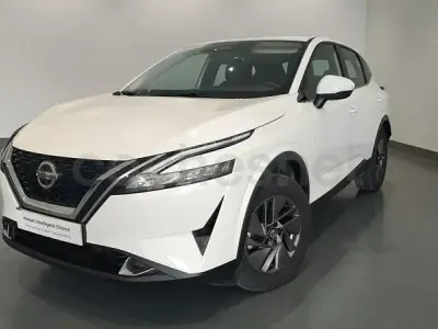 Usado Nissan Qashqai Acenta 140 CV (102 kW) 2022 Amarillo SUV