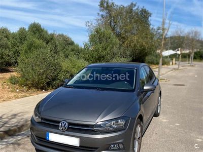 Begagnad VW Polo Sportline 95 HK (69 kW) 2019 Grå Halvkombi