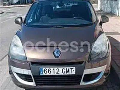 Usado Renault Scenic E-Tech Dynamique 105 CV (77 kW) 2009 Beige Monovolumen