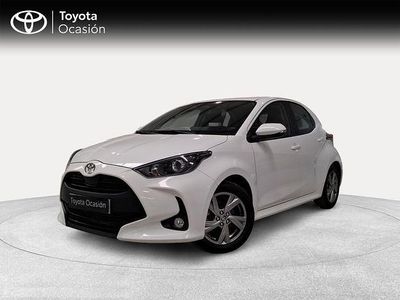 Usado Toyota Yaris Hybrid Active 116 CV (85 kW) 2025 Blanco Berlina