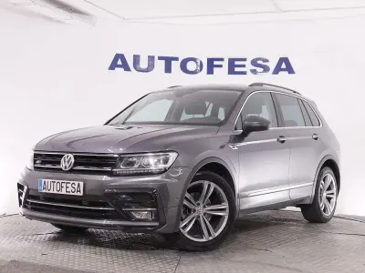 Usado VW Tiguan R-line 125 CV (91 kW) 2018 Gris titanio SUV