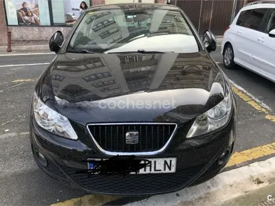 Usado Seat Ibiza SC Copa 90 CV (66 kW) 2012 Negro Utilitario