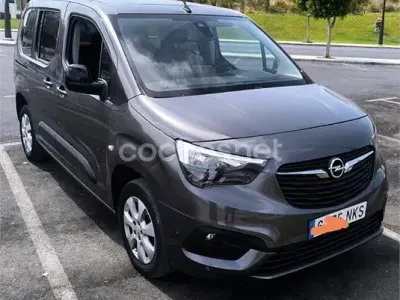 Usado Opel Combo Life Edition+ 131 CV (96 kW) 2021 Marrón Monovolumen