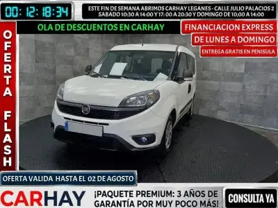 Usado Fiat Doblò 95 CV (69 kW) 2021 Blanco Monovolumen