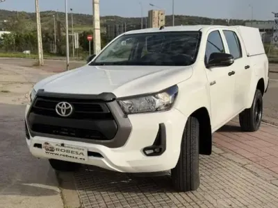 Usado Toyota HiLux 150 CV (110 kW) 2021 Blanco Pickup/Camioneta