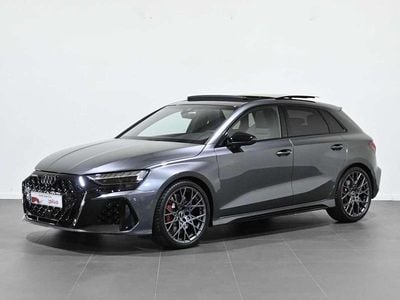 Usado Audi RS3 Sportback Sport 400 CV (294 kW) 2025 Gris Utilitario