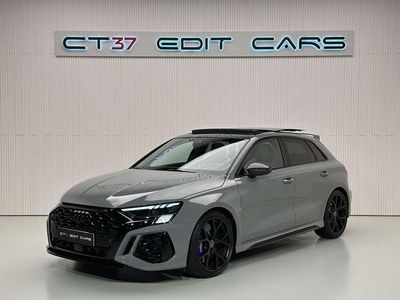 Gris Usado 2023 Audi RS3 Sportback Ambiente Utilitario | 68.900 € (Precio justo)