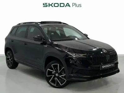 Usado Skoda Karoq SportLine 150 CV (110 kW) 2023 Negro SUV
