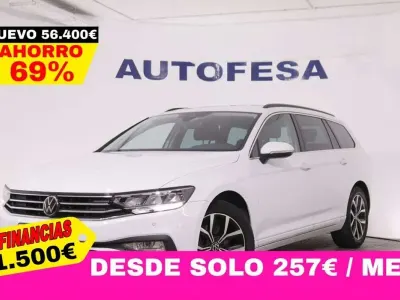 Usado VW Passat Executive 122 CV (89 kW) 2023 Blanco Familiar