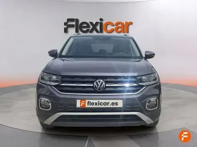 Usado VW T-Cross Advance 150 CV (110 kW) 2022 Gris SUV