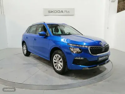 Usado Skoda Kamiq Selection 115 CV (84 kW) 2025 Azul SUV
