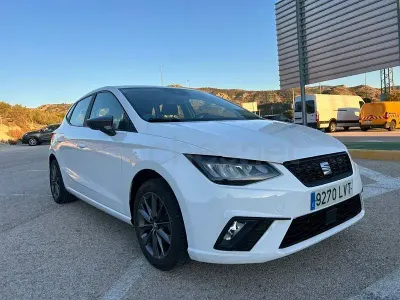 Usado Seat Ibiza Reference 80 CV (58 kW) 2022 Blanco Utilitario