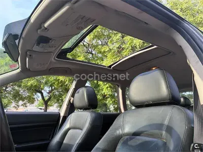 Usado Subaru Outback 156 CV (114 kW) 2004 Negro Familiar