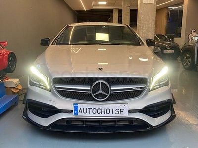 Usado Mercedes CLA45 AMG Shooting Brake 381 CV (280 kW) 2018 Gris / plata Familiar