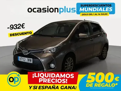 Usado Toyota Yaris Active 99 CV (72 kW) 2017 Gris Berlina