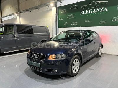 Azul Usado 2005 Audi A3 Ambiente Berlina | 5990 € (Precio justo)