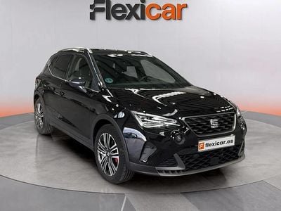 Usado Seat Arona FR 116 CV (85 kW) 2024 Negro SUV