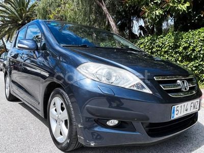Honda FR-V