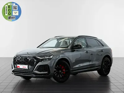 Usado Audi Q8 Premium 600 CV (441 kW) 2023 Gris SUV