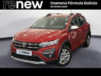 Usado Dacia Sandero Comfort 101 CV (74 kW) 2021 Rojo Berlina