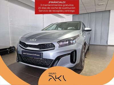 Usado Kia XCeed 101 CV (74 kW) 2025 Gris SUV