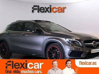 Gris / plata Usado 2017 Mercedes GLA220 AMG line SUV | 21.990 € (Caro)