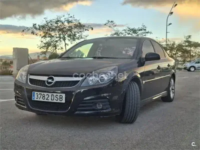 Brugt Opel Vectra Sport 120 HK (88 kW) 2005 Sort Sedan