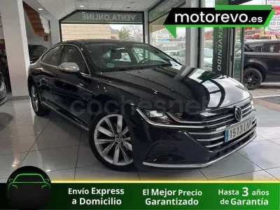 Usado VW Arteon Elegance 150 CV (110 kW) 2021 Negro Berlina